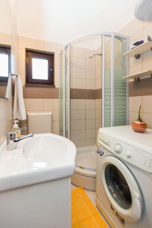 Apartament Apartman Bojana Starigrad Paklenica Zewnętrze zdjęcie