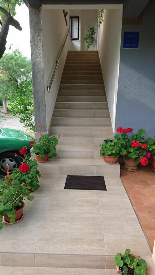 Apartament Apartman Bojana Starigrad Paklenica Zewnętrze zdjęcie